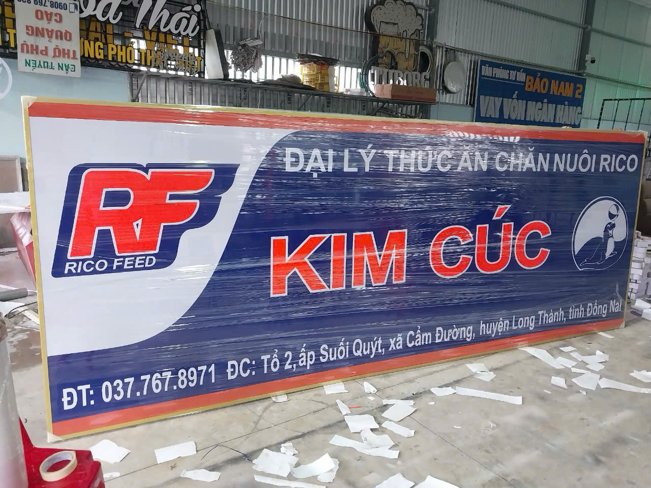 Tho thi cong lap dat bien quang cao